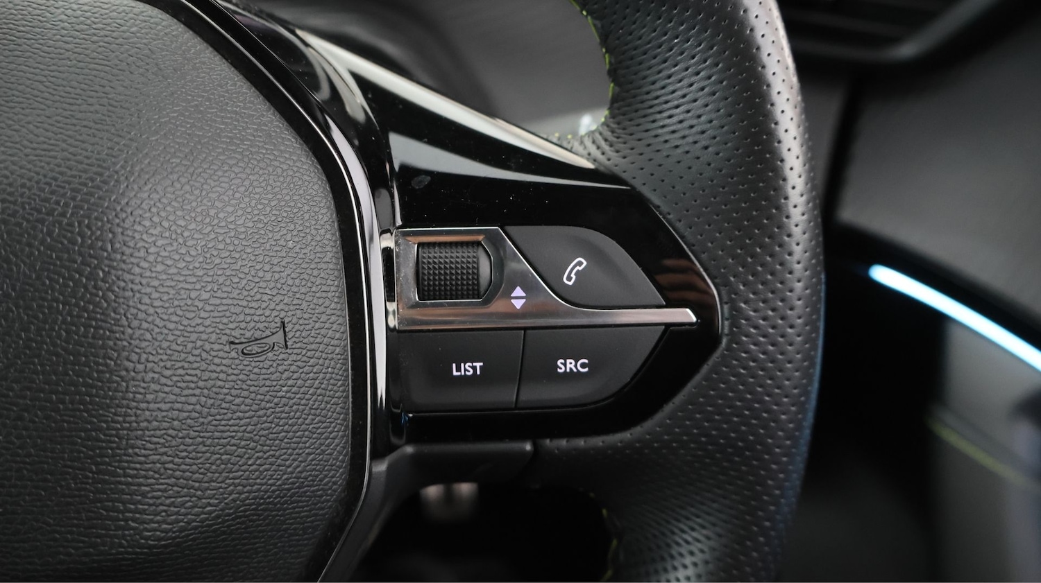 Used Peugeot 2008 2022 for sale - 78042178: Photo 19