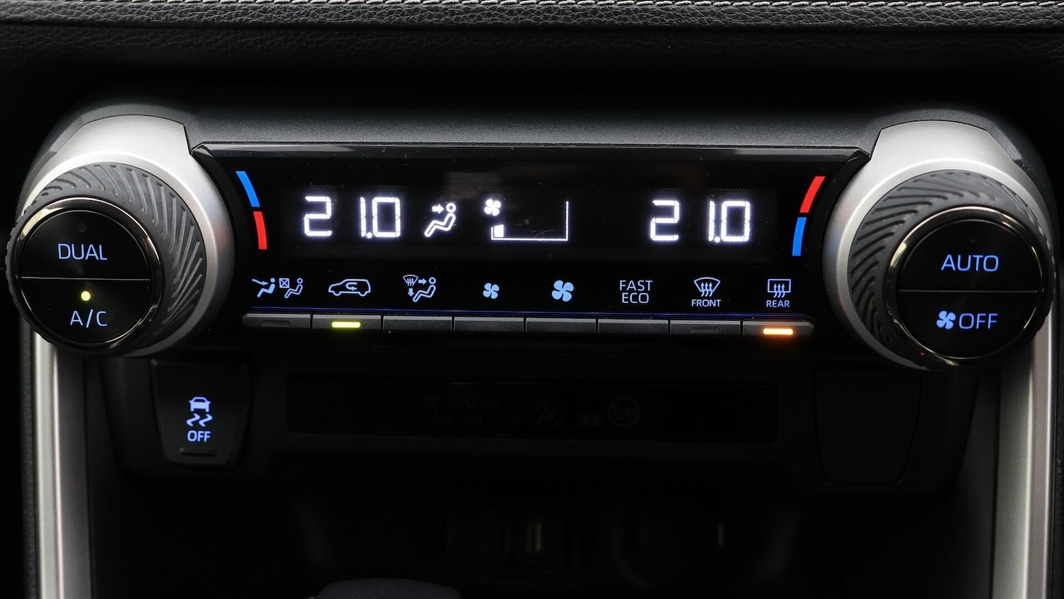 Used Toyota RAV4 2021 for sale - 76381295: Photo 12