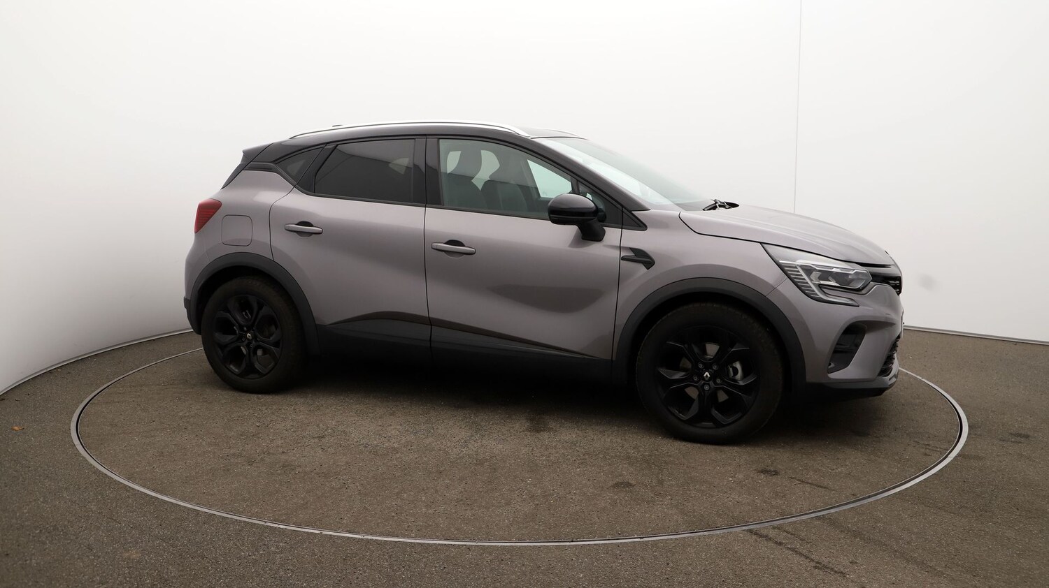 Used Renault Captur for sale - 76809562: Photo 37