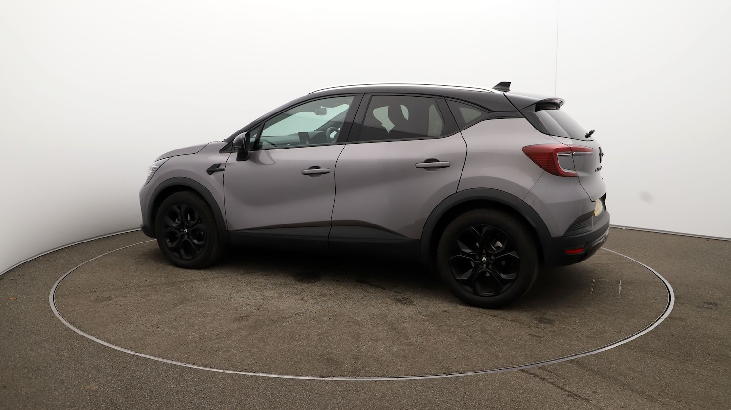 Used Renault Captur for sale - 76809562: Photo 38