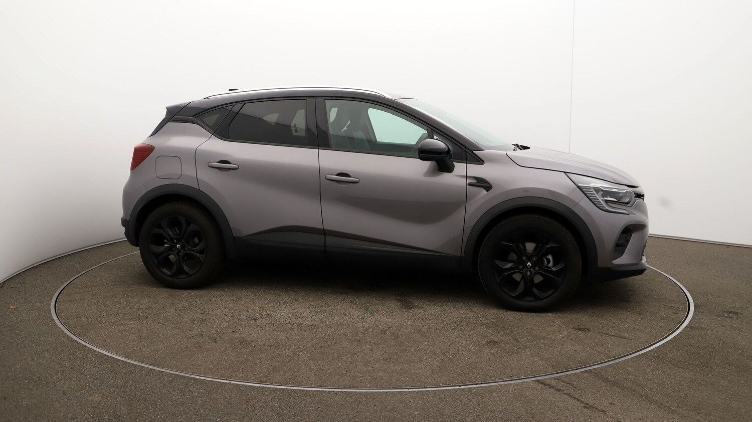 Used Renault Captur for sale - 76809562: Photo 39