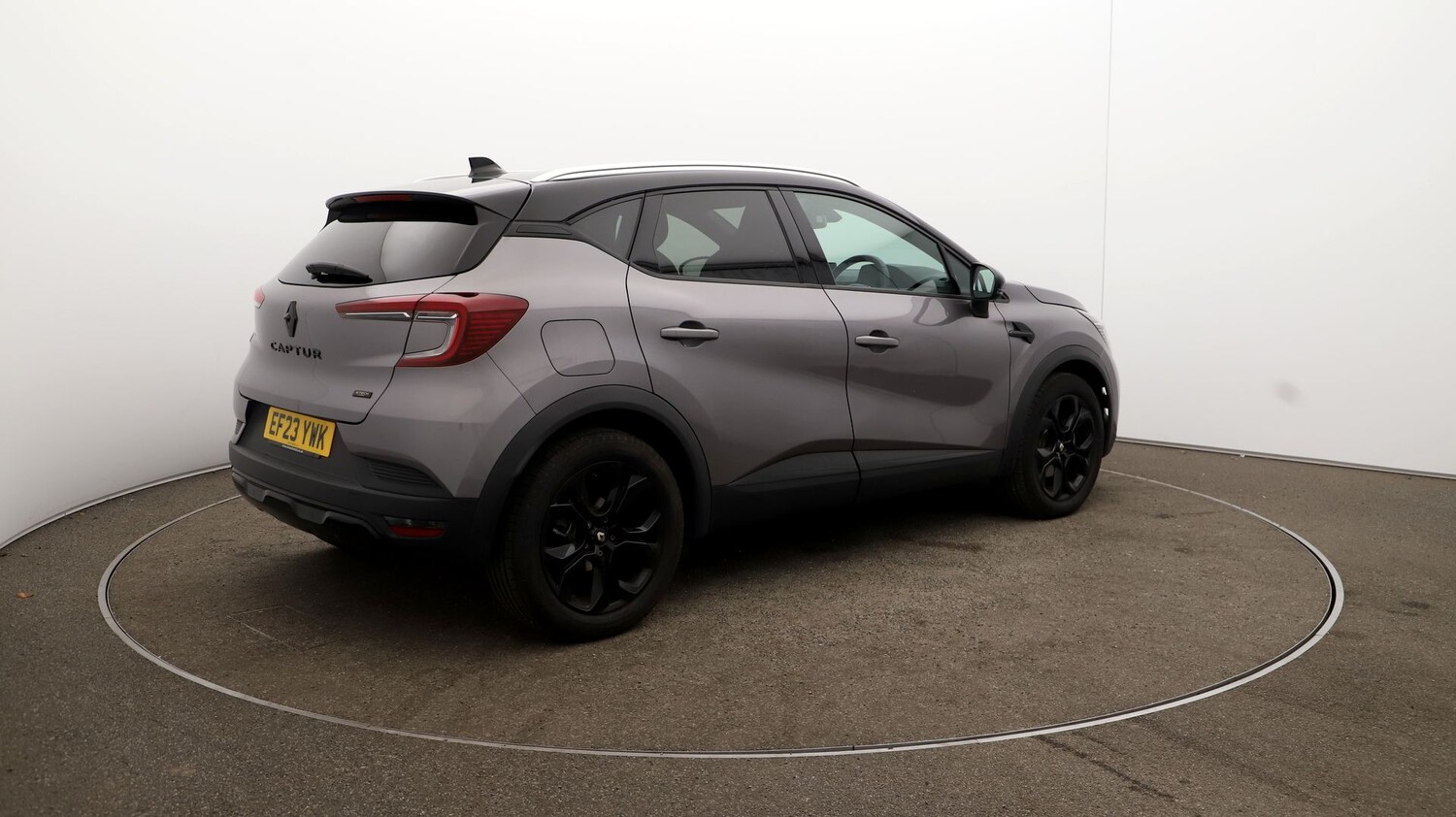 Used Renault Captur for sale - 76809562: Photo 44