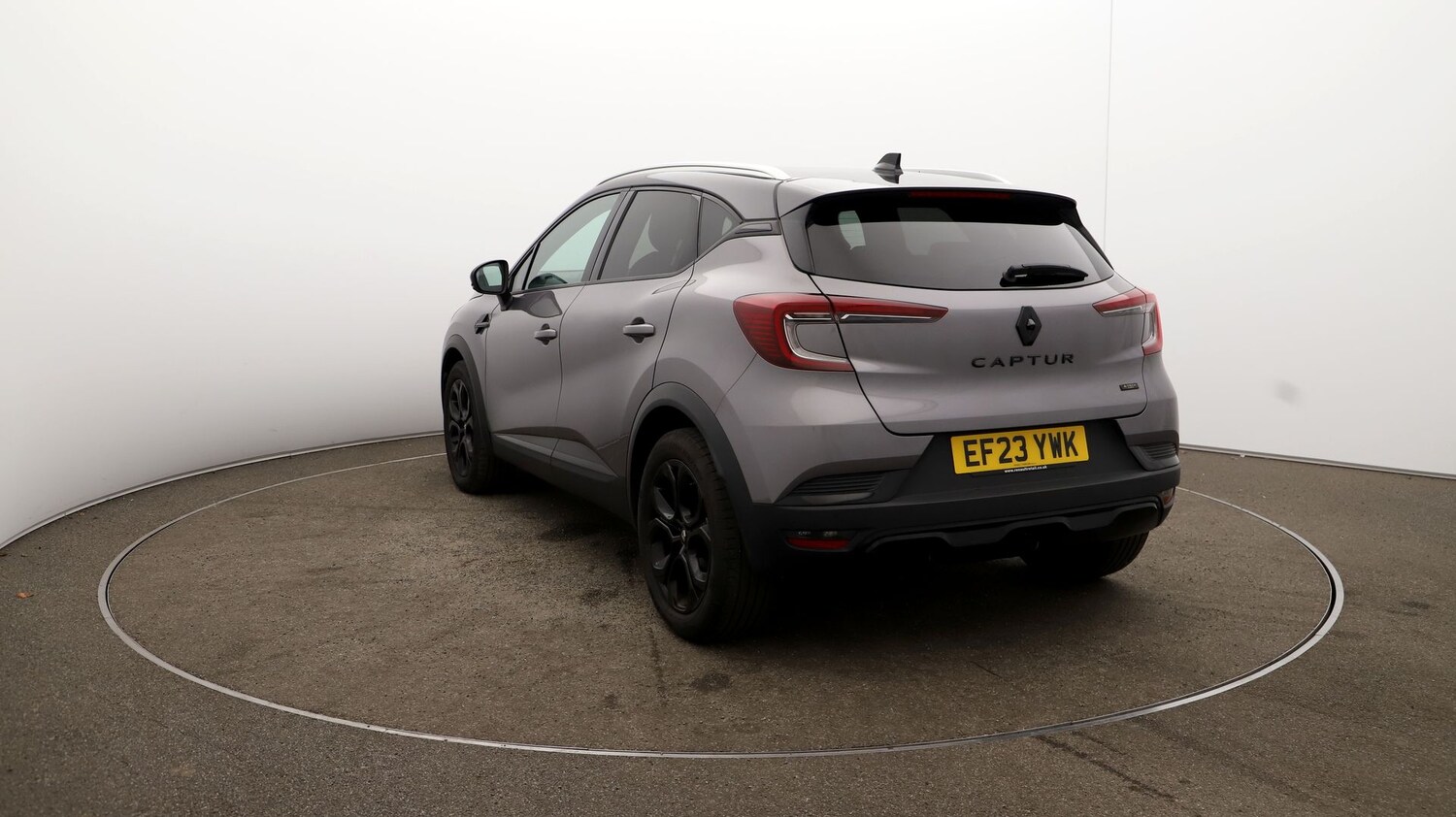 Used Renault Captur for sale - 76809562: Photo 52