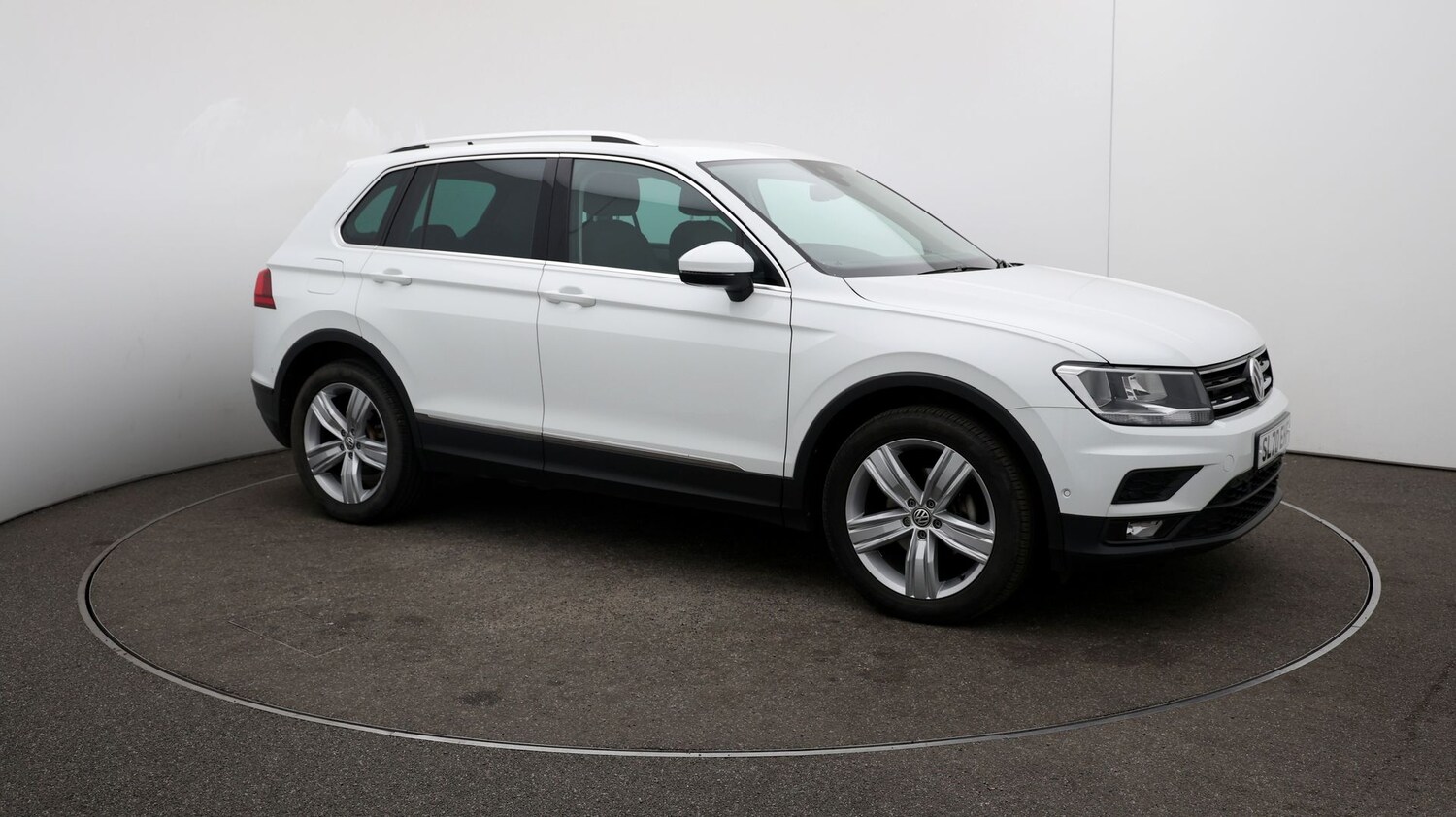 Used Volkswagen Tiguan for sale - 76809930: Photo 36