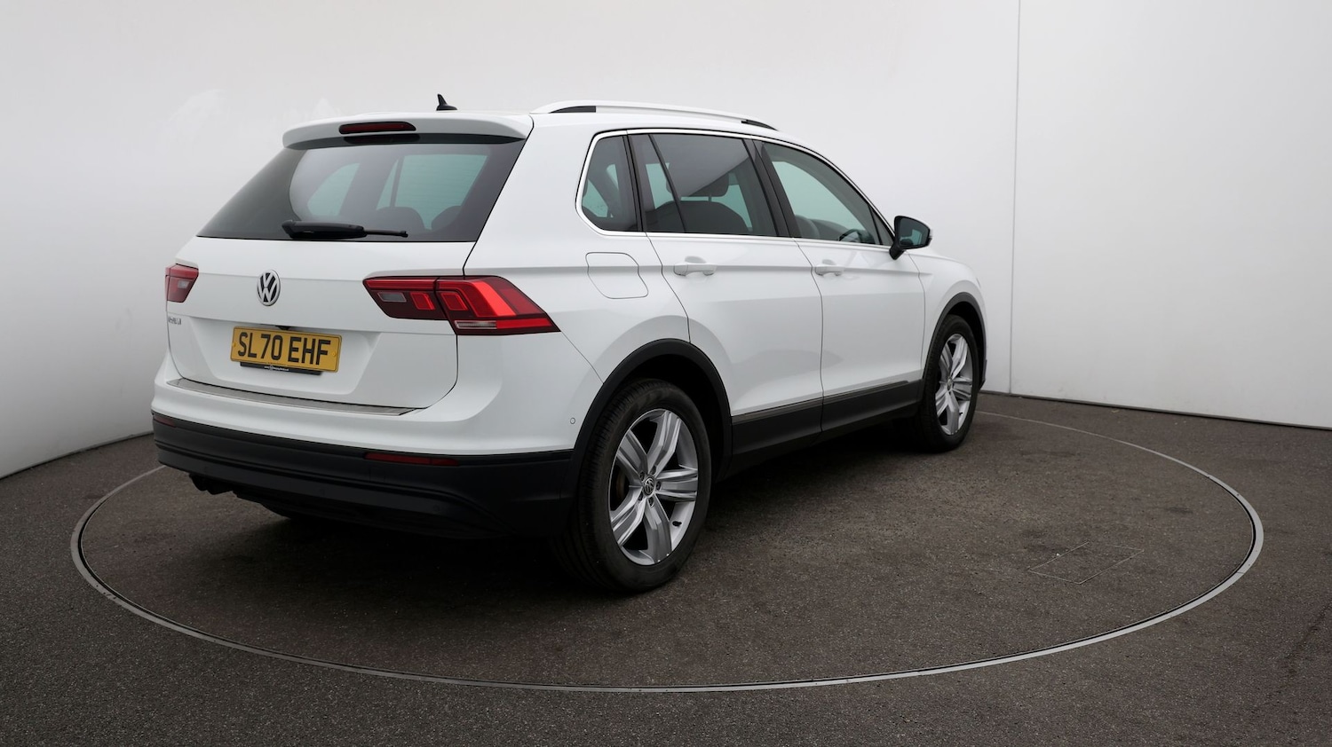 Used Volkswagen Tiguan for sale - 76809930: Photo 45