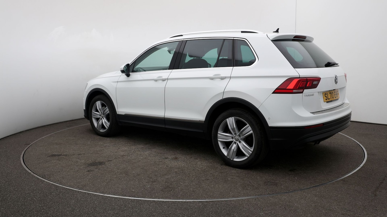Used Volkswagen Tiguan for sale - 76809930: Photo 54