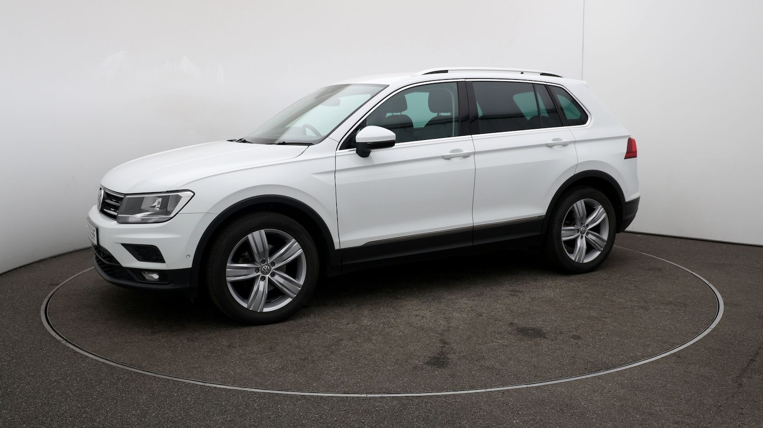 Used Volkswagen Tiguan for sale - 76809930: Photo 58