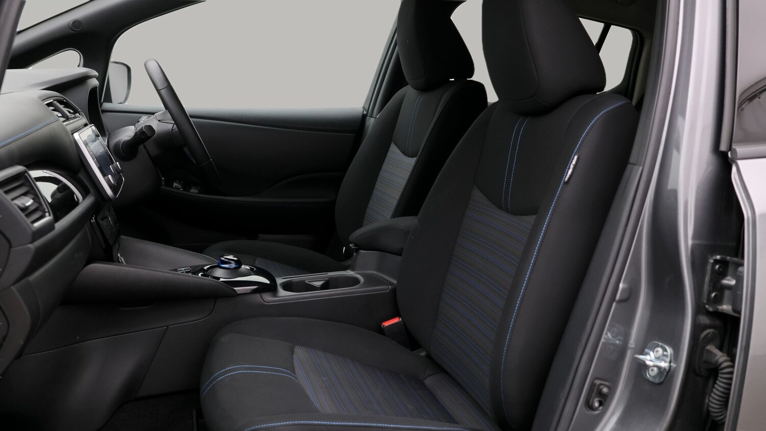 Used Nissan Leaf 2023 for sale - 77416850: Photo 14