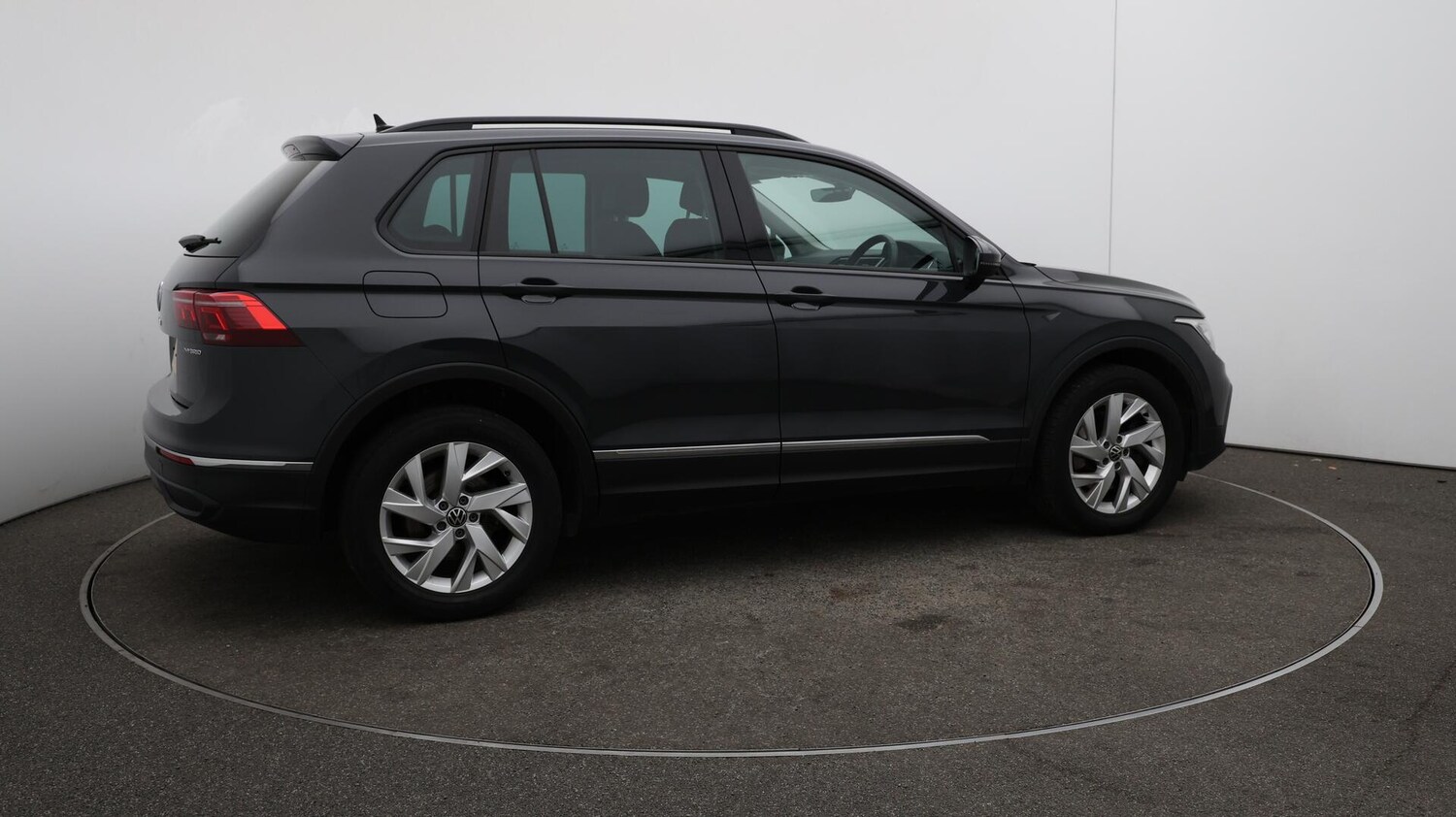 Used Volkswagen Tiguan 2022 for sale - 76084538: Photo 52