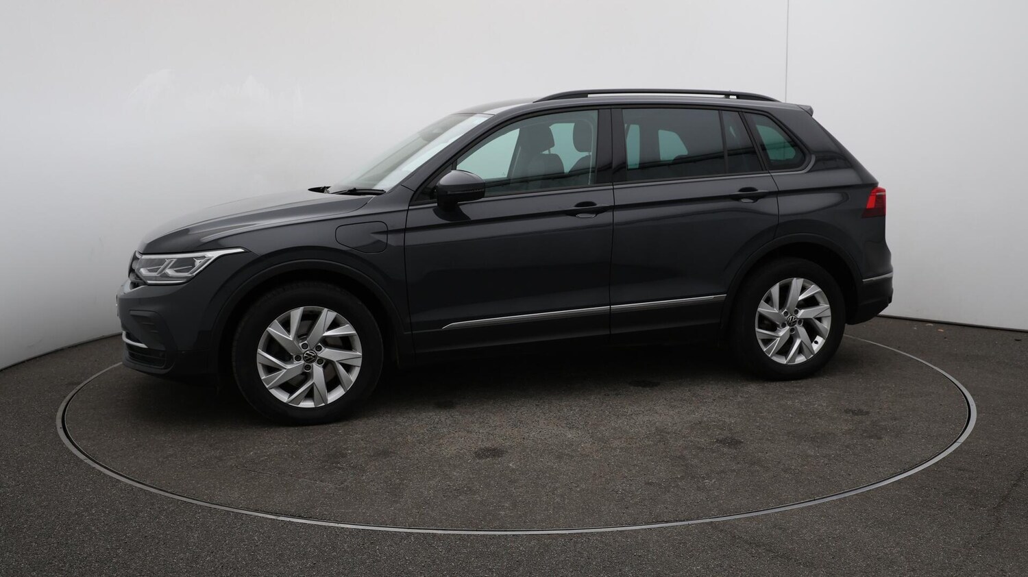 Used Volkswagen Tiguan 2022 for sale - 76084538: Photo 62