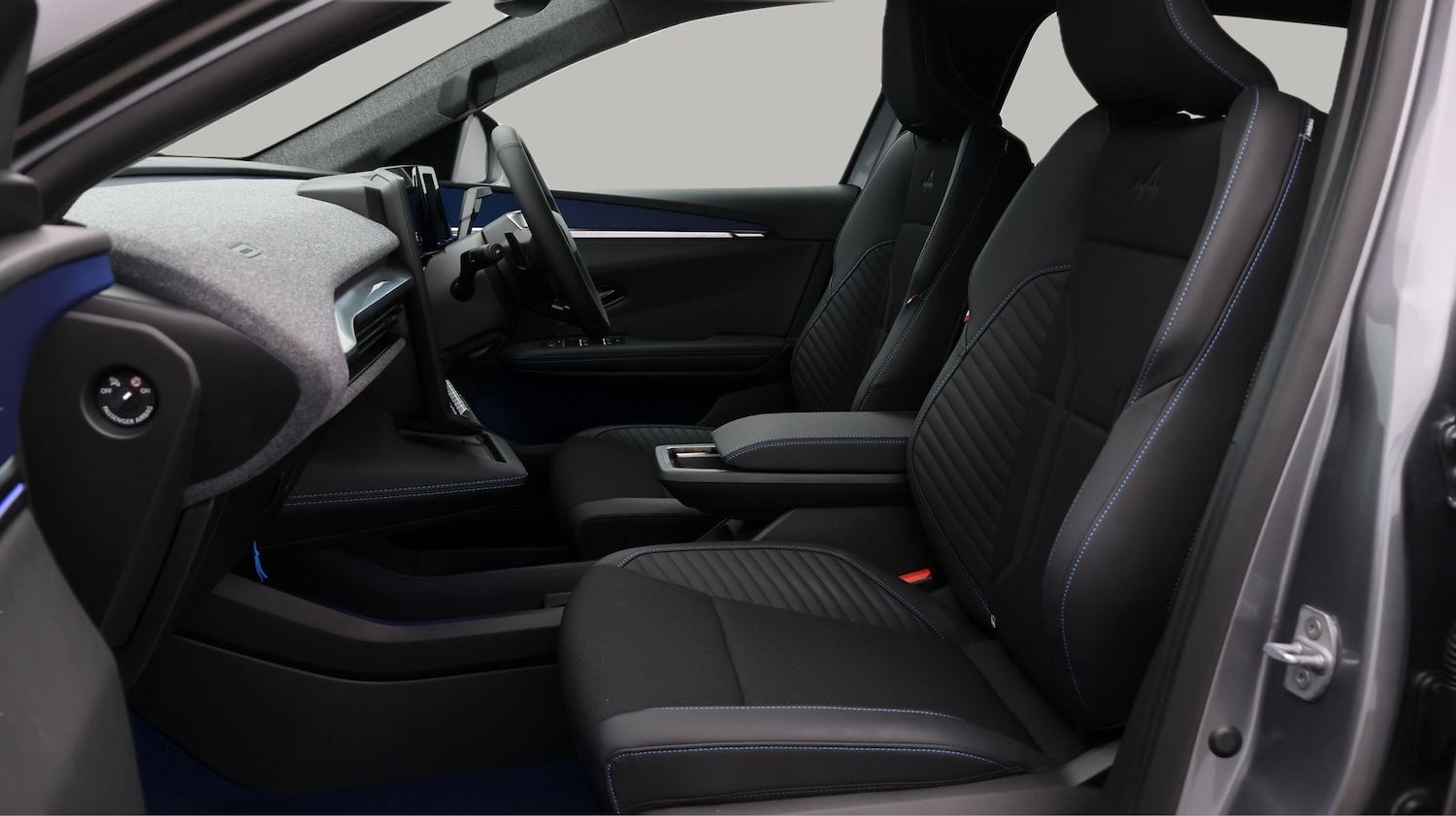 Used Renault Scenic E-Tech 2025 for sale - 77381120: Photo 14