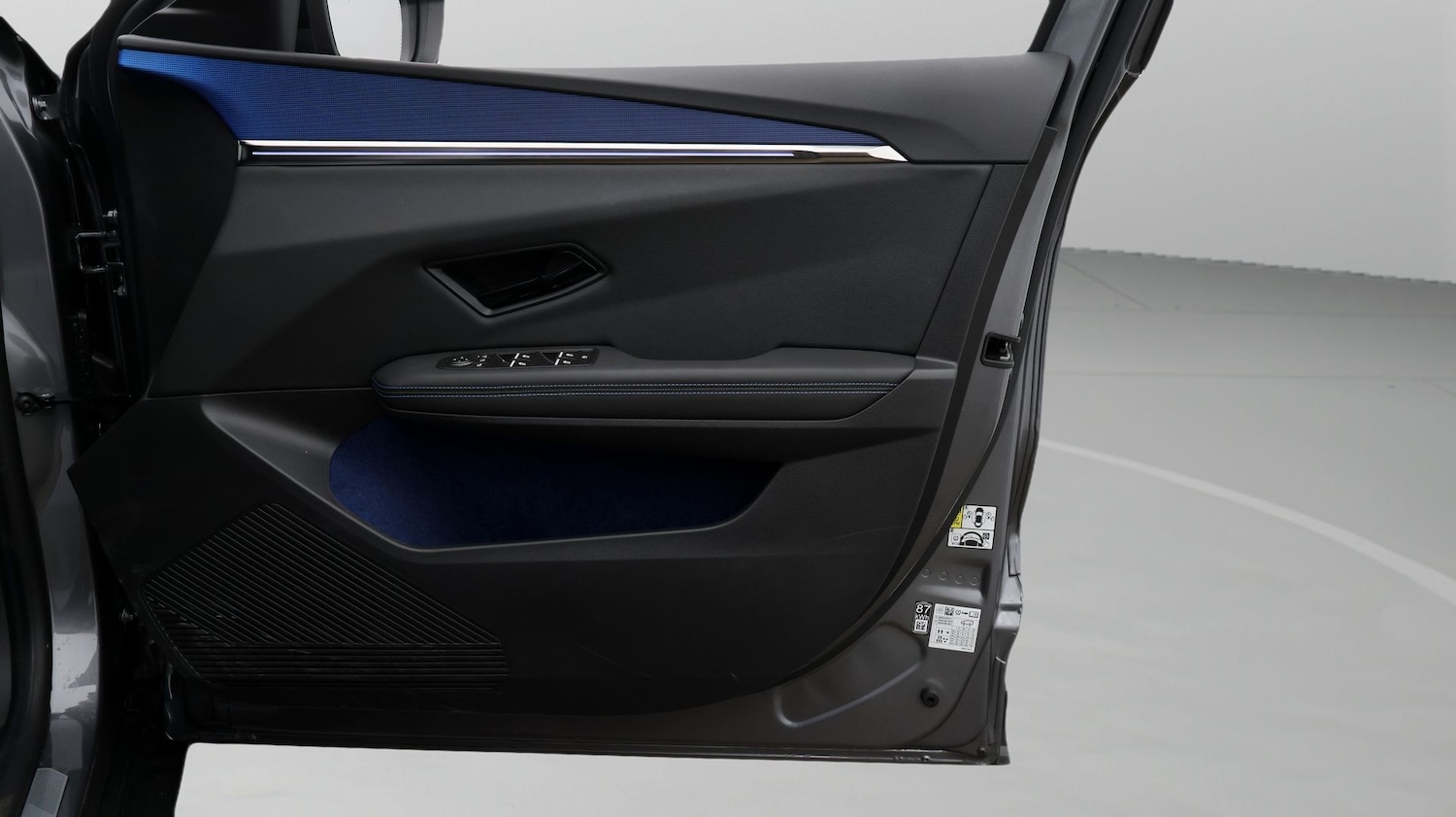 Used Renault Scenic E-Tech 2025 for sale - 77381120: Photo 15