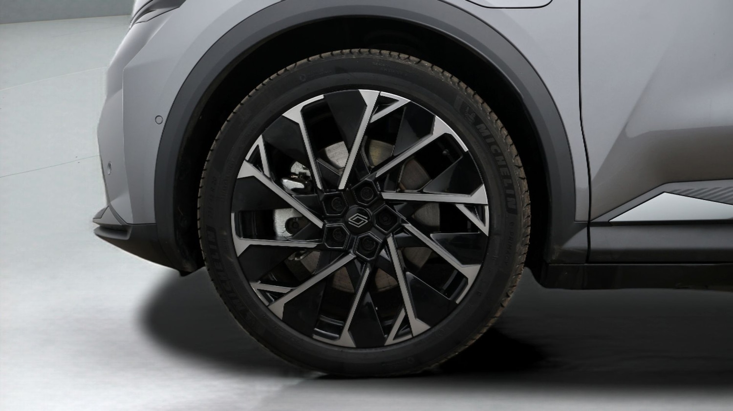 Used Renault Scenic E-Tech 2025 for sale - 77381120: Photo 18