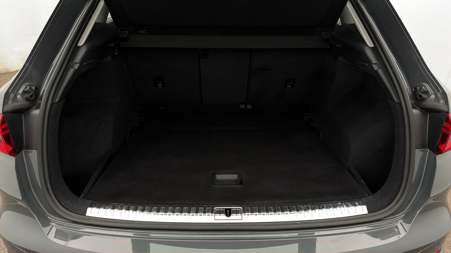 Used Audi Q3 2019 for sale - 78053711: Photo 16