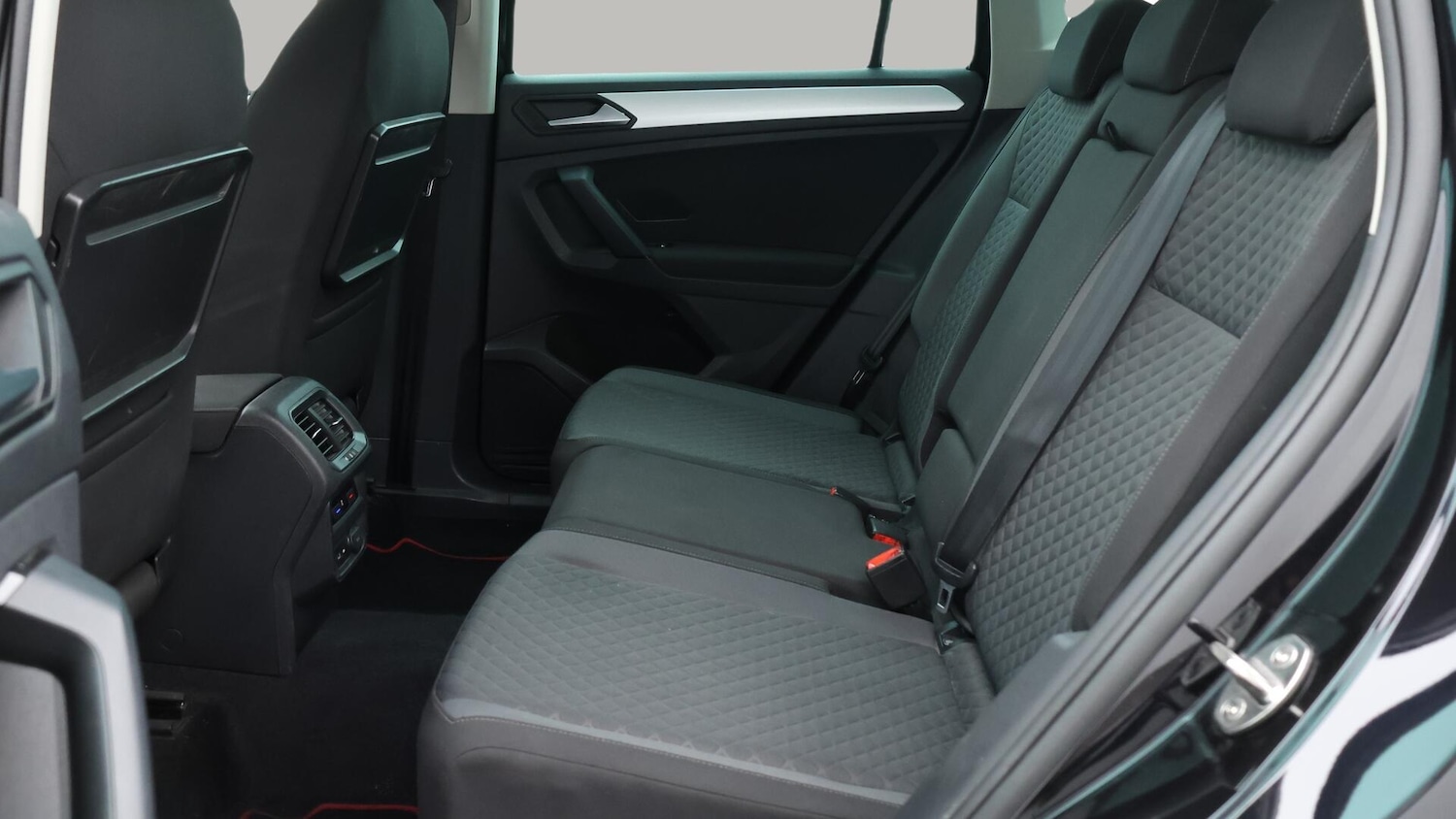 Used Volkswagen Tiguan 2018 for sale - 76121734: Photo 17