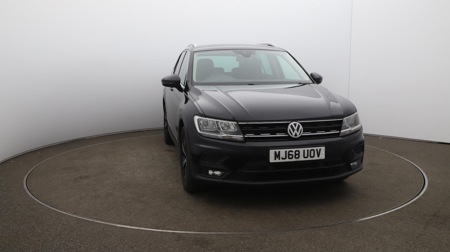 Used Volkswagen Tiguan 2018 for sale - 76121734: Photo 42