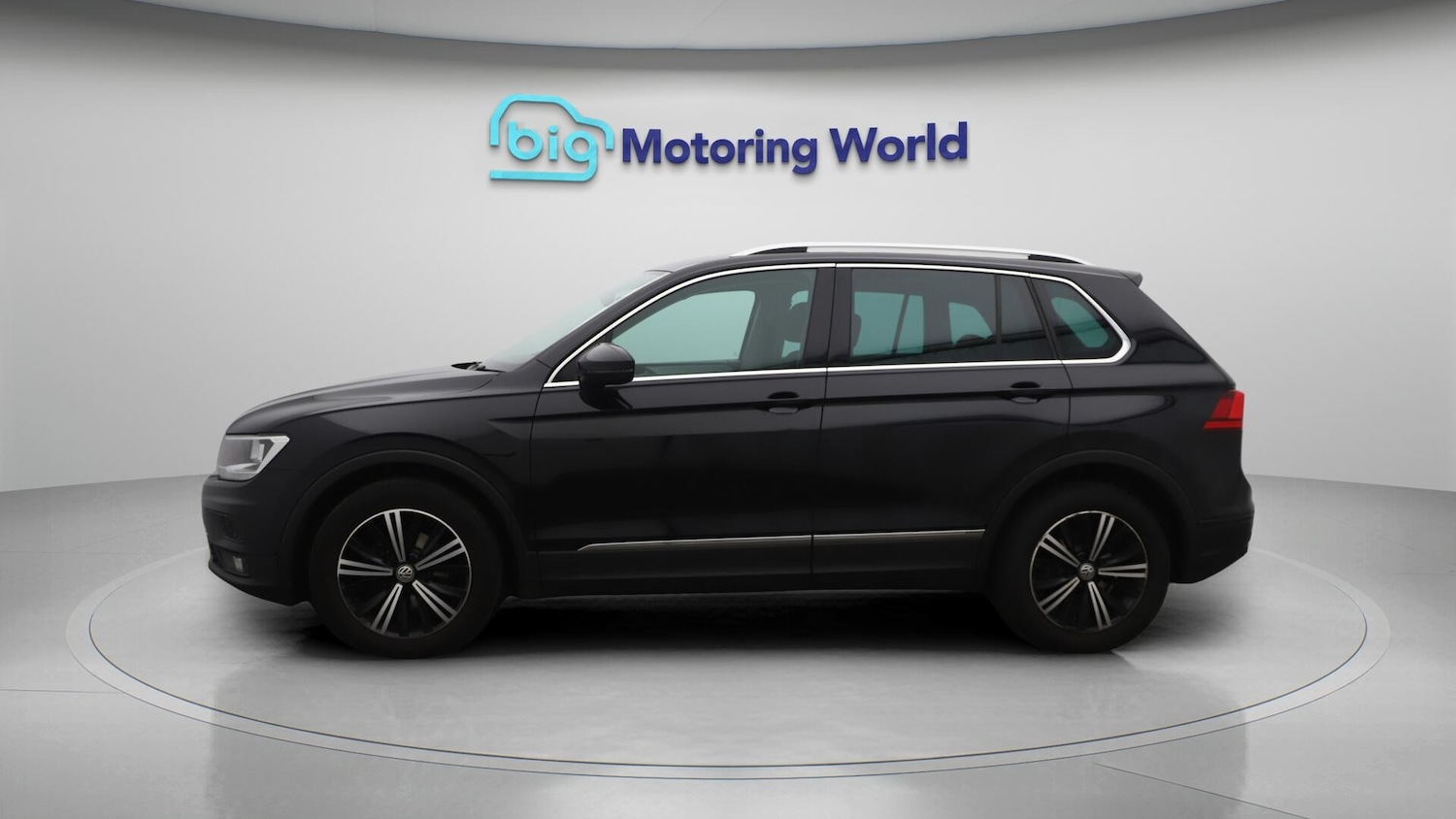 Used Volkswagen Tiguan 2018 for sale - 76121734: Photo 5