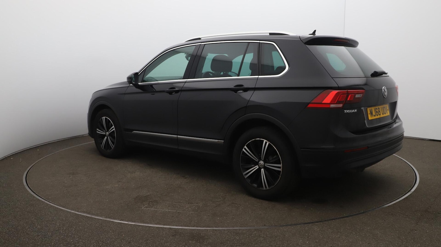 Used Volkswagen Tiguan 2018 for sale - 76121734: Photo 64