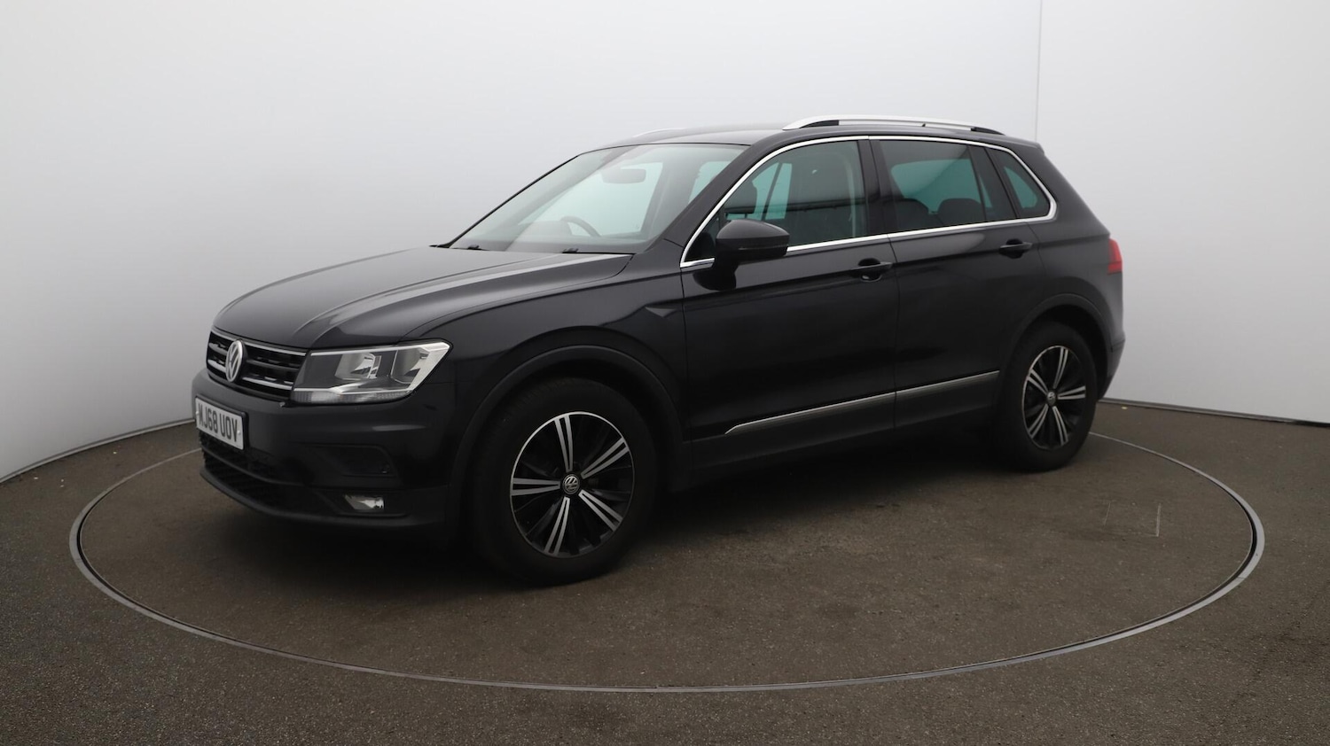 Used Volkswagen Tiguan 2018 for sale - 76121734: Photo 69