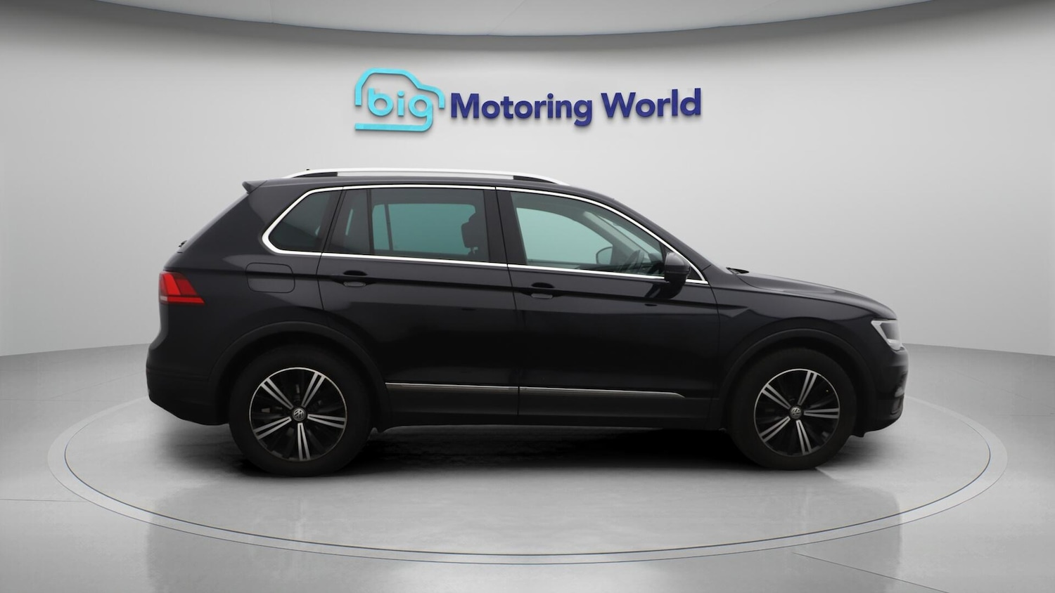 Used Volkswagen Tiguan 2018 for sale - 76121734: Photo 9