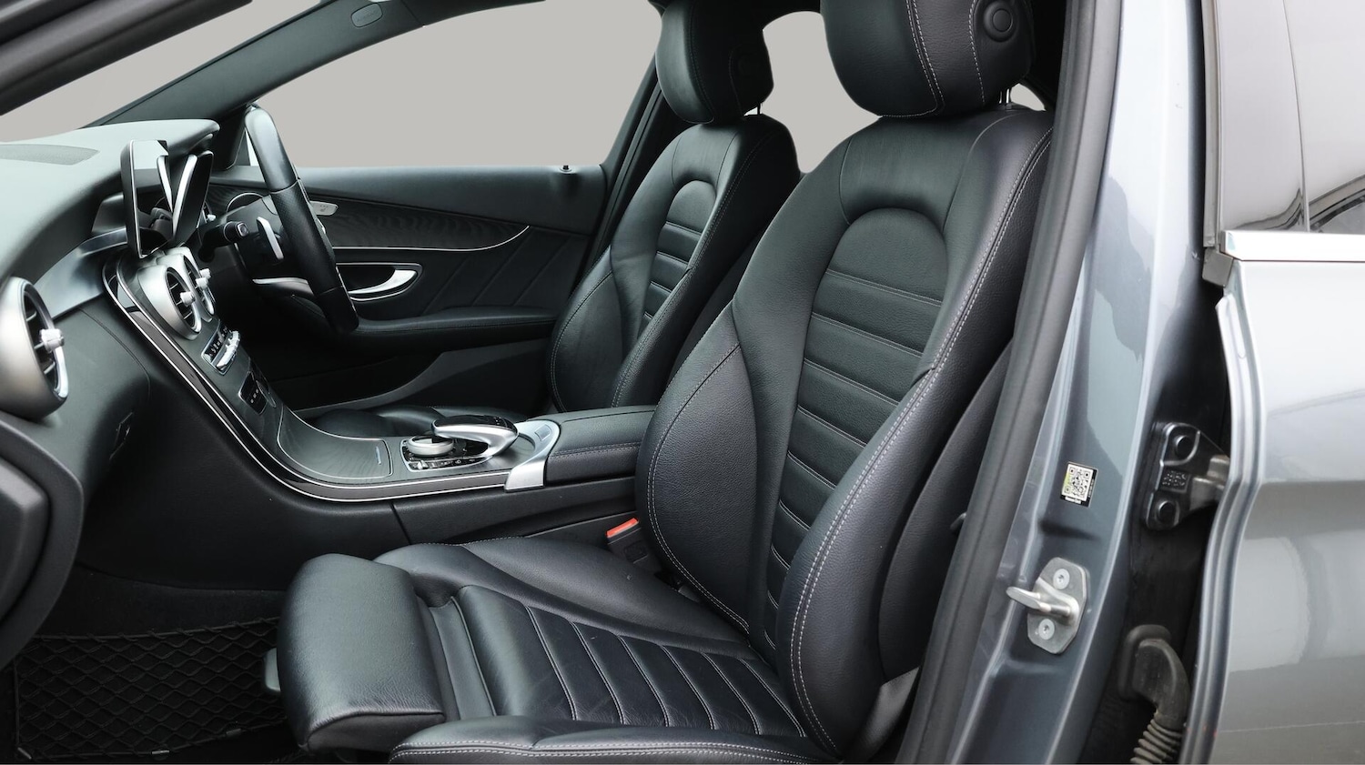 Used Mercedes-Benz C-Class 2020 for sale - 76084544: Photo 15