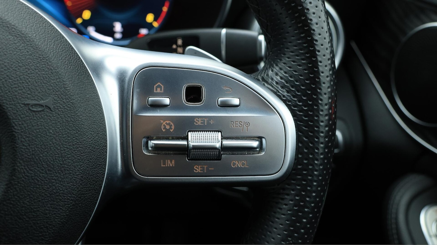 Used Mercedes-Benz C-Class 2020 for sale - 76084544: Photo 24