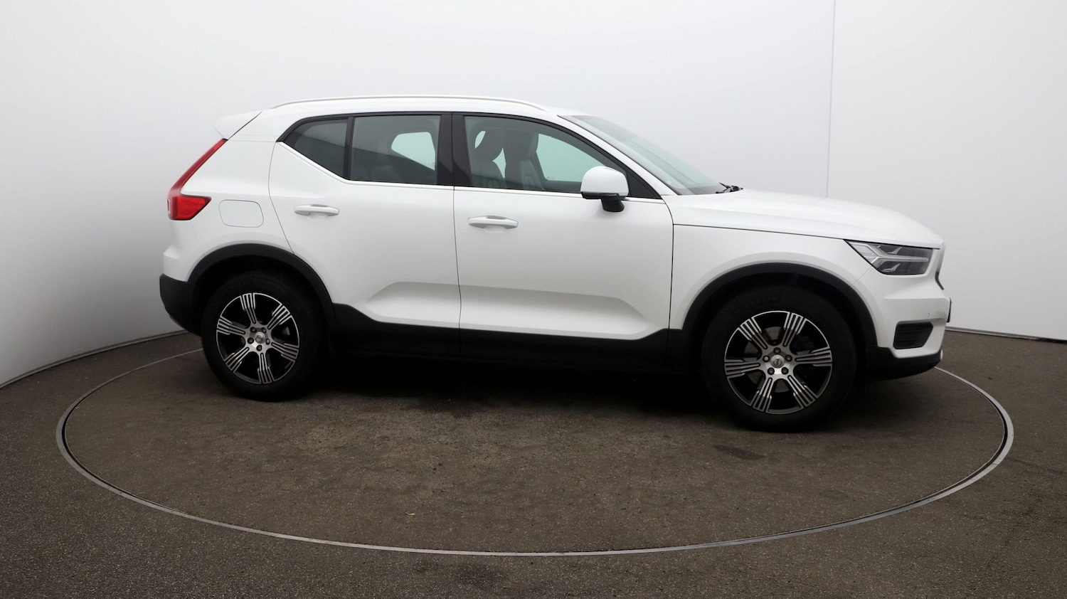 Used Volvo XC40 2021 for sale - 76809833: Photo 39