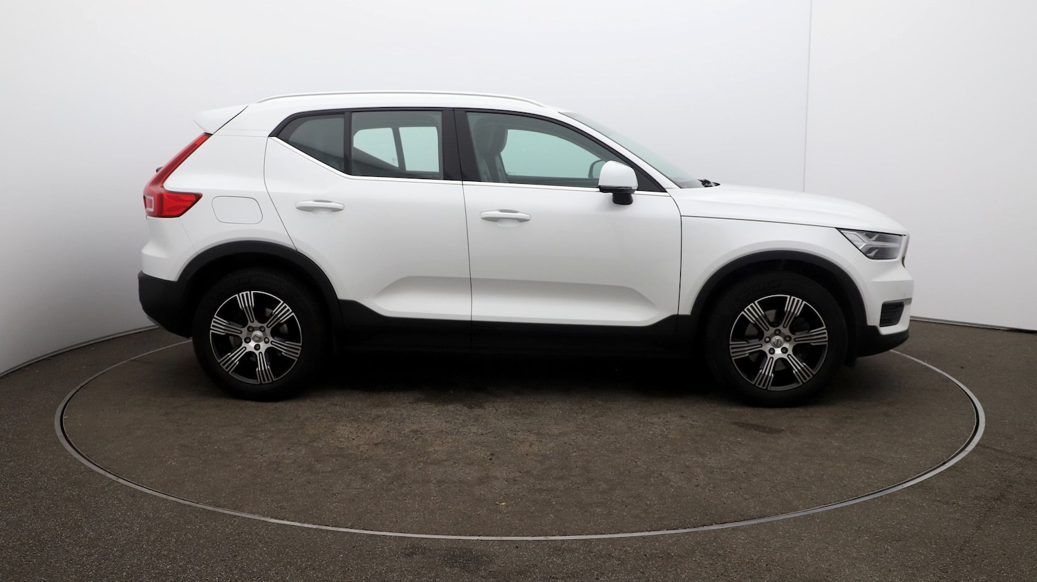 Used Volvo XC40 2021 for sale - 76809833: Photo 40