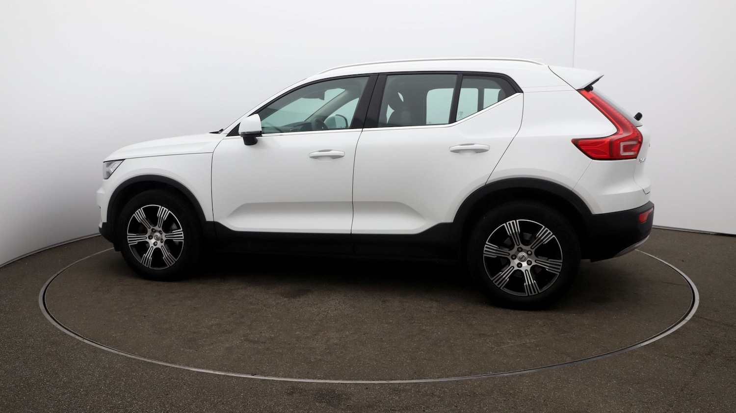 Used Volvo XC40 2021 for sale - 76809833: Photo 49