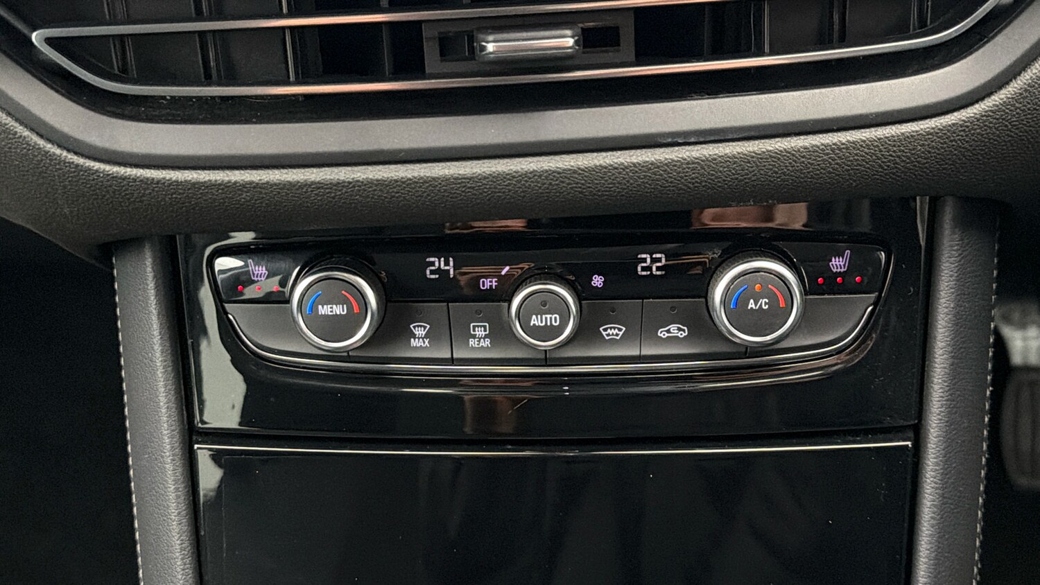 Used Vauxhall Grandland 2022 for sale - 78078790: Photo 11