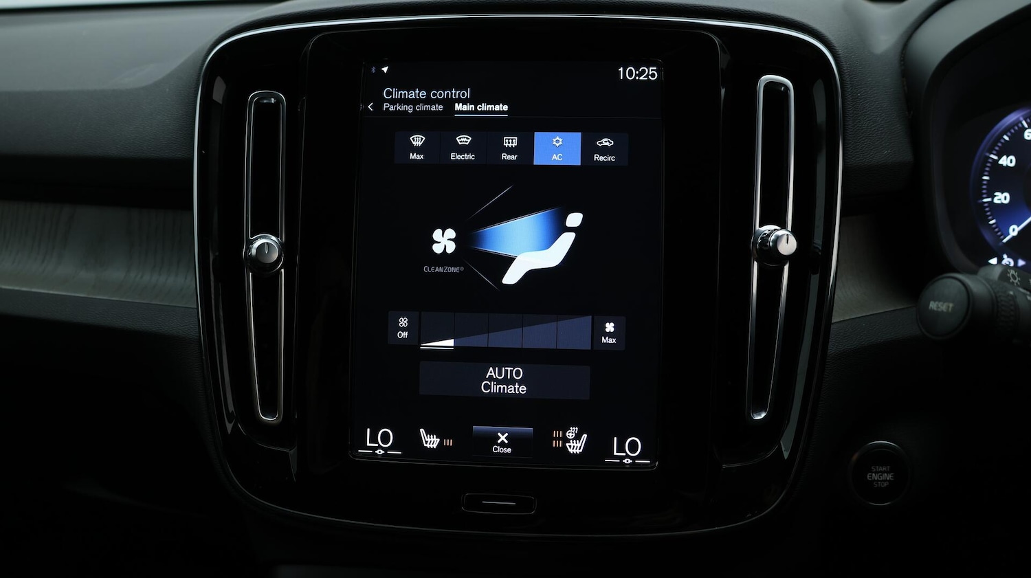 Used Volvo XC40 2021 for sale - 76109337: Photo 13