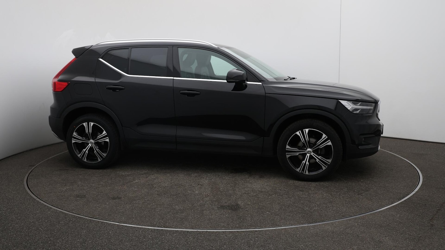 Used Volvo XC40 2021 for sale - 76109337: Photo 48
