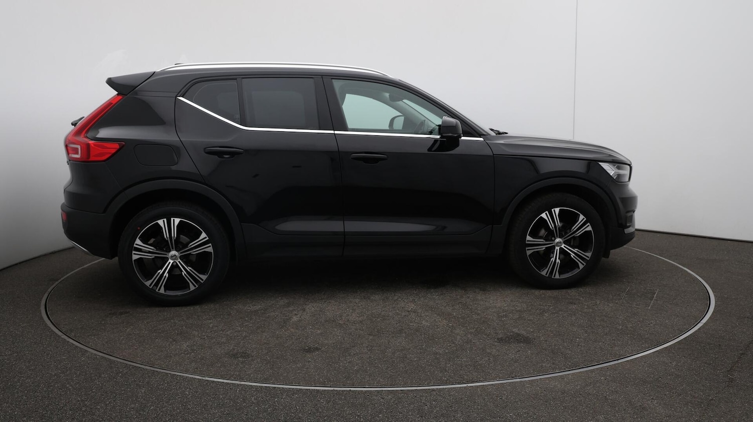 Used Volvo XC40 2021 for sale - 76109337: Photo 50