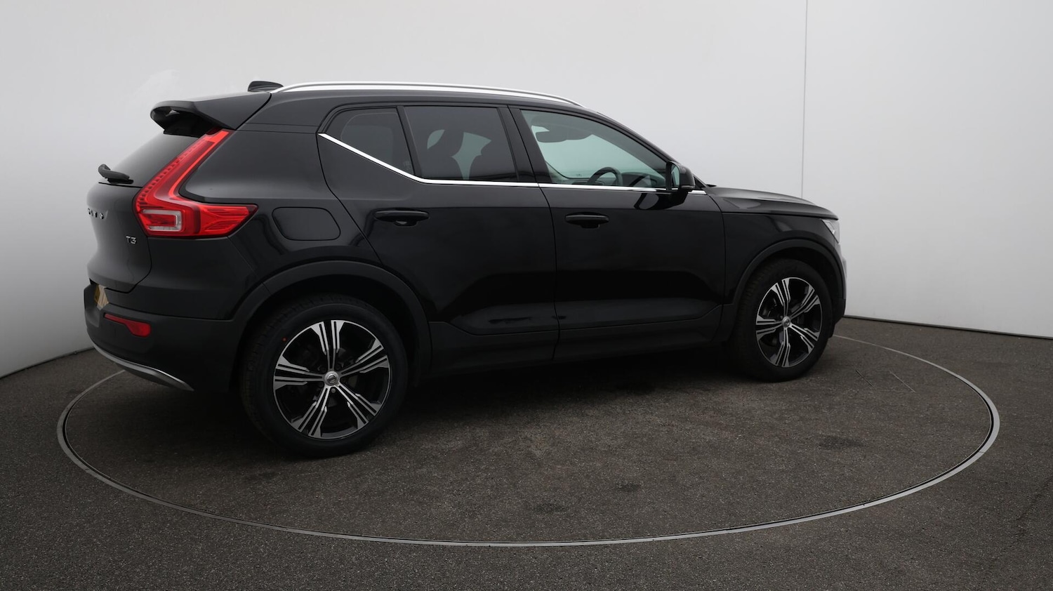 Used Volvo XC40 2021 for sale - 76109337: Photo 52