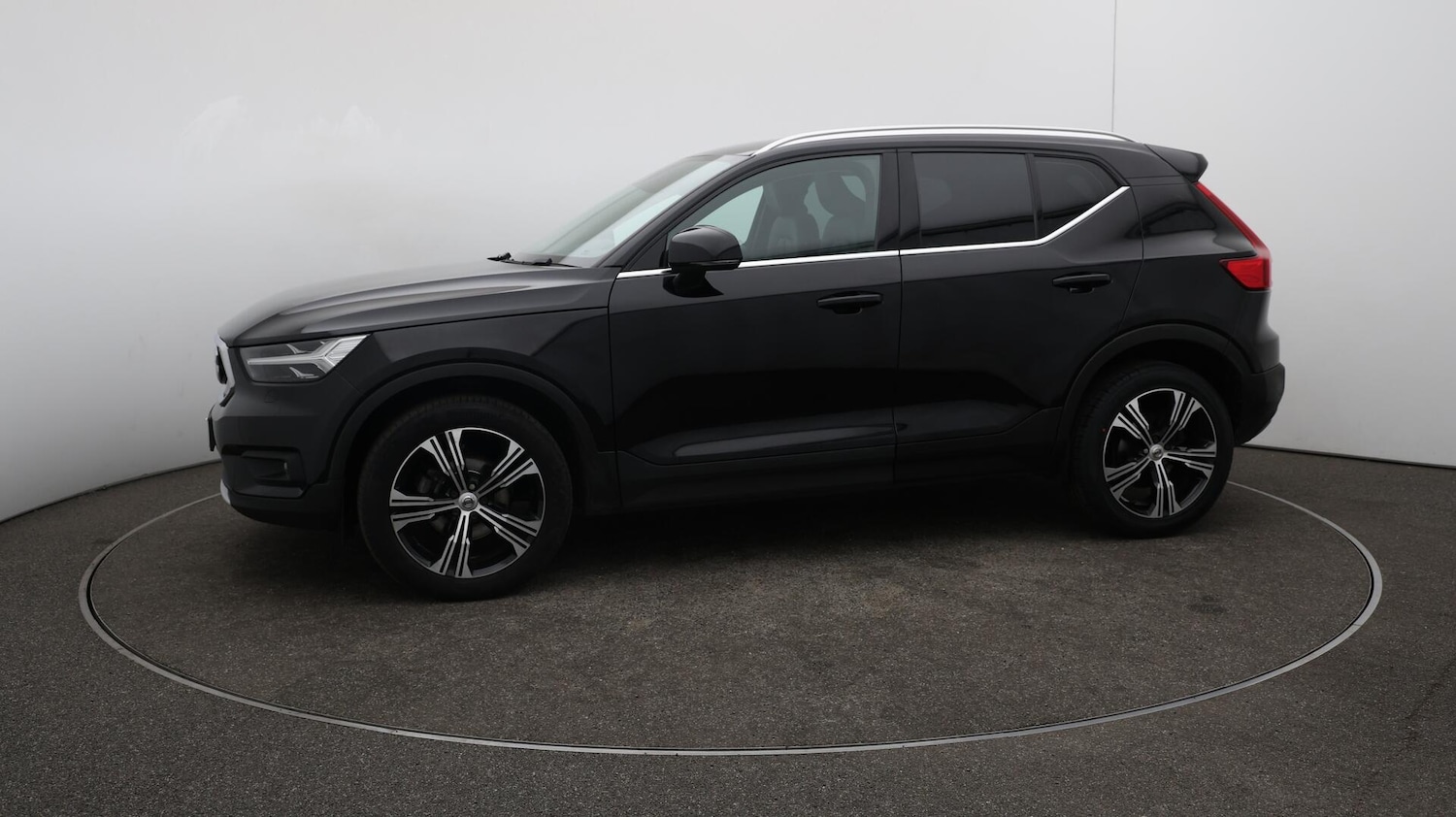 Used Volvo XC40 2021 for sale - 76109337: Photo 66