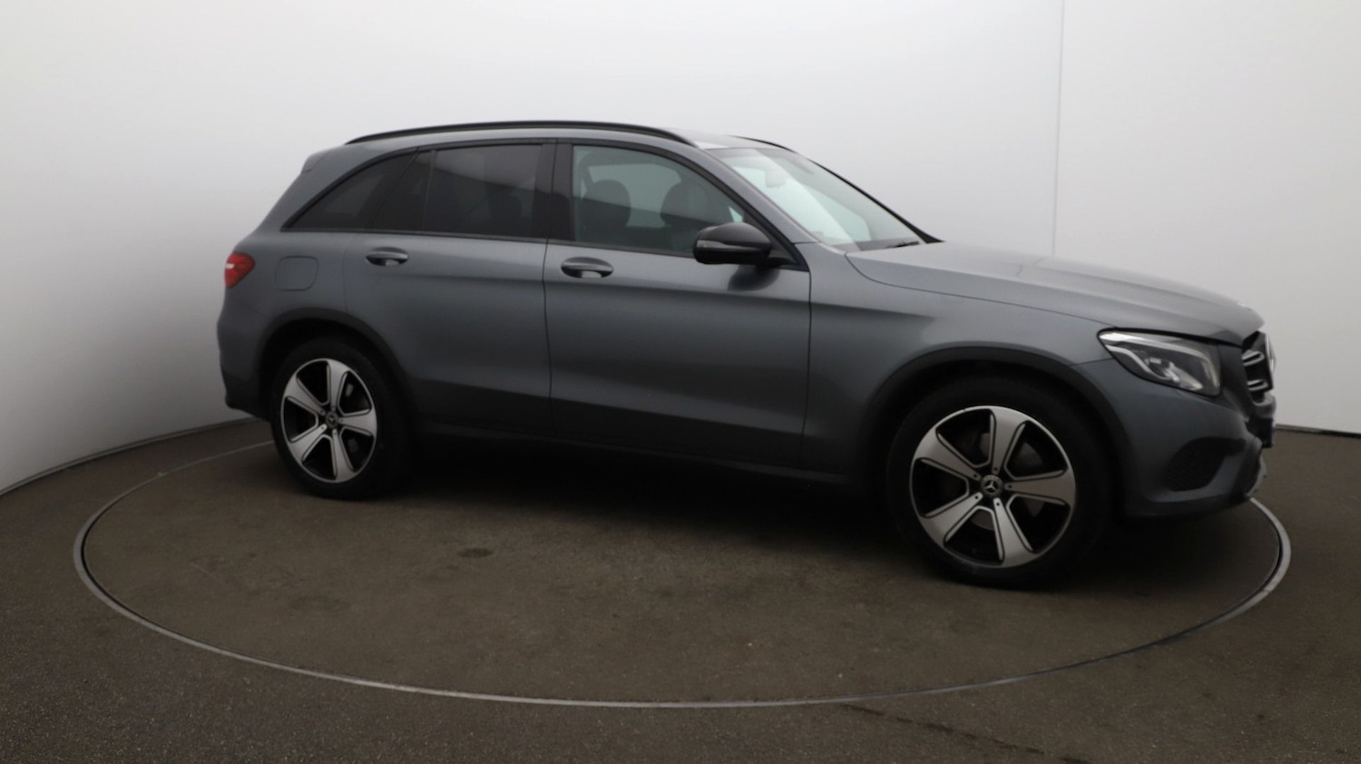 Used Mercedes-Benz GLC 2019 for sale - 76809570: Photo 38