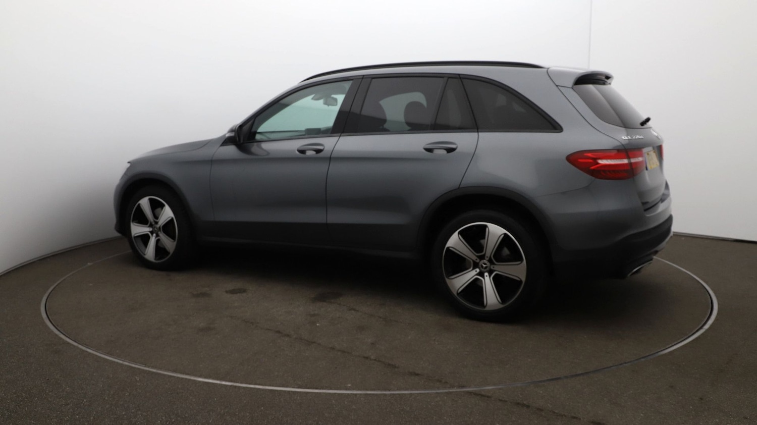 Used Mercedes-Benz GLC 2019 for sale - 76809570: Photo 39