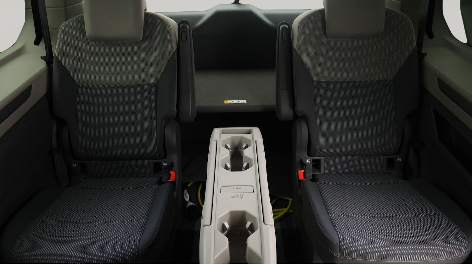 Used Volkswagen Multivan 2023 for sale - 77270838: Photo 20