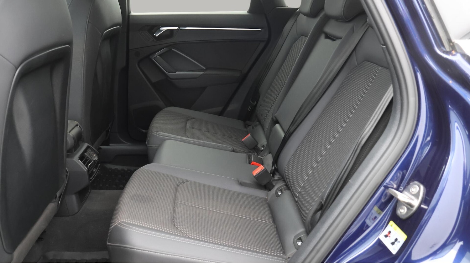 Used Audi Q3 2021 for sale - 76151607: Photo 17