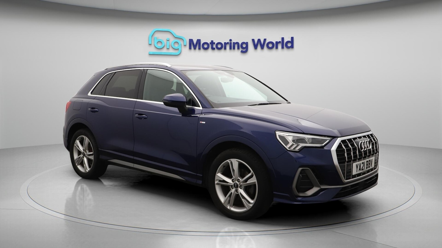 Used Audi Q3 2021 for sale - 76151607: Photo 2