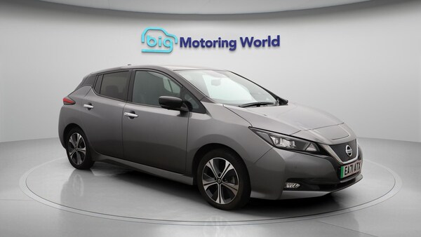 Used Nissan Leaf 2021 for sale - 76295515: Photo 2