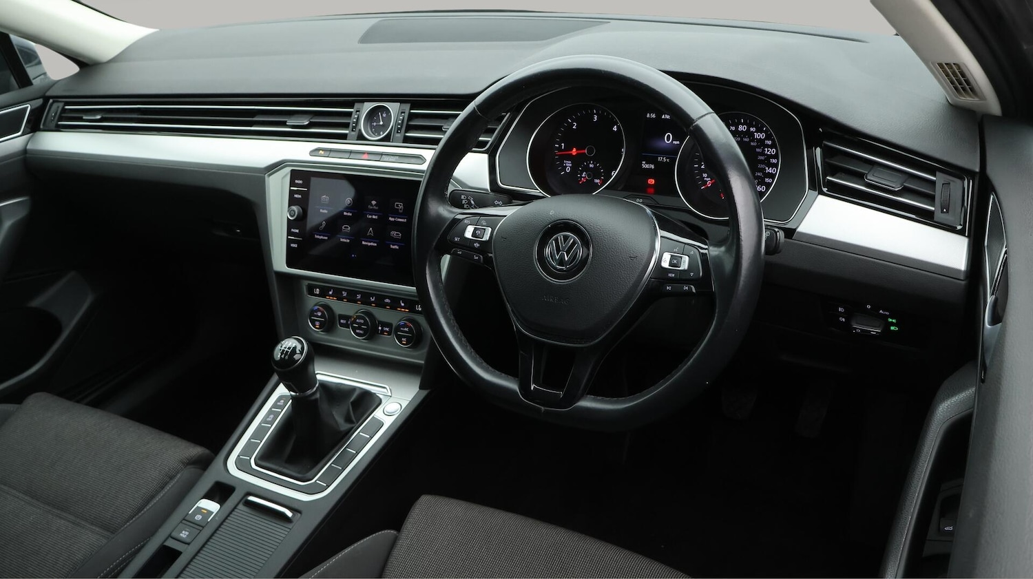 Used Volkswagen Passat 2019 for sale - 75990067: Photo 10