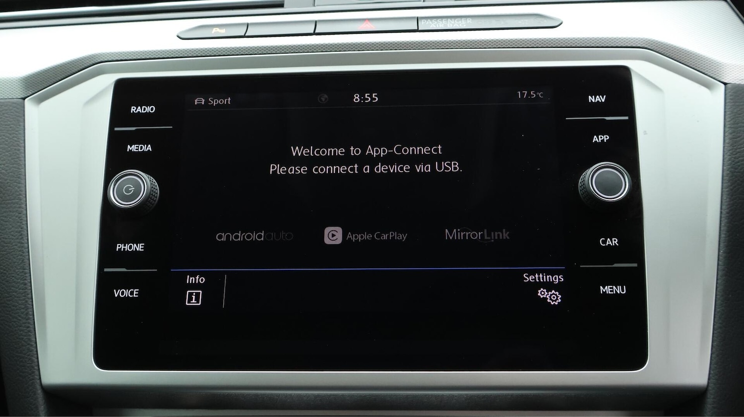 Used Volkswagen Passat 2019 for sale - 75990067: Photo 26