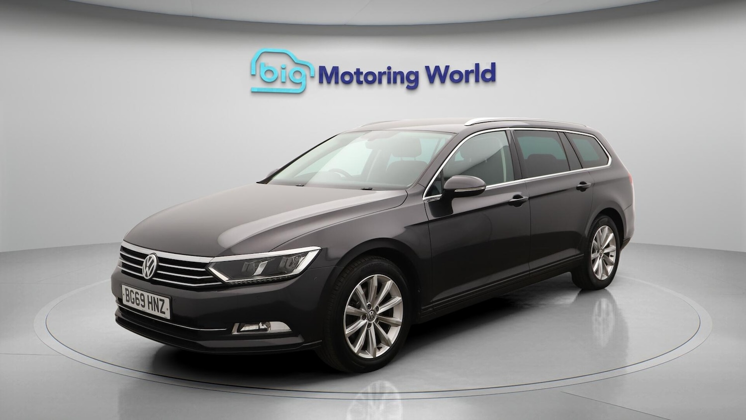 Used Volkswagen Passat 2019 for sale - 75990067: Photo 4