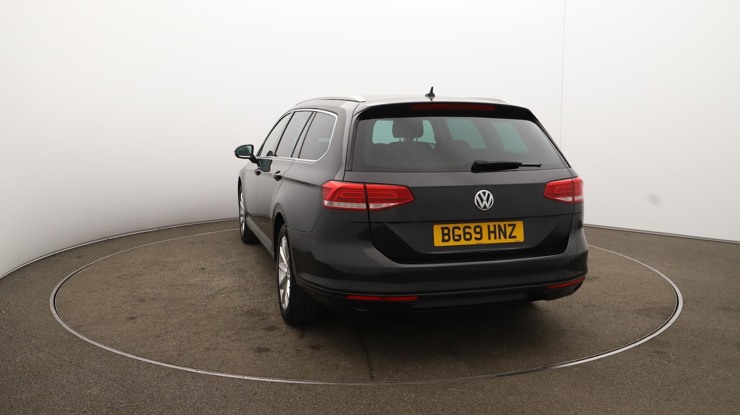 Used Volkswagen Passat 2019 for sale - 75990067: Photo 60
