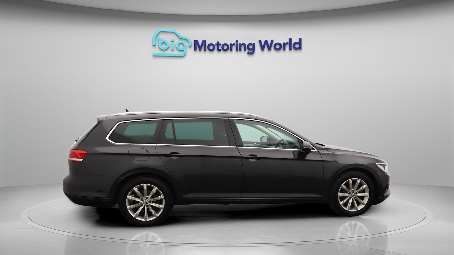 Used Volkswagen Passat 2019 for sale - 75990067: Photo 9