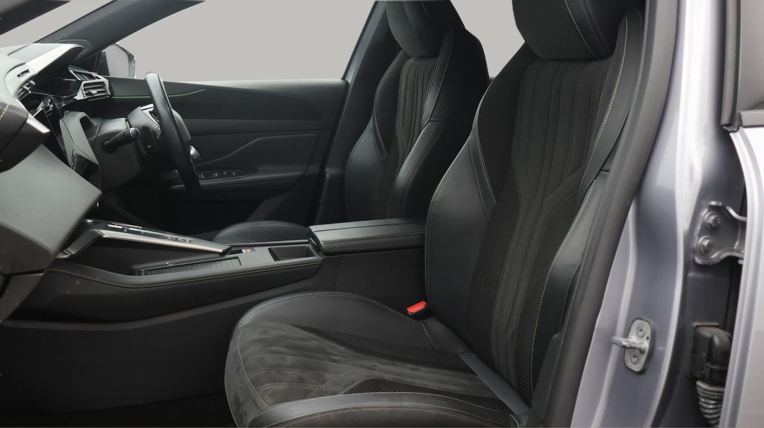 Used Peugeot 308 2023 for sale - 76781742: Photo 15