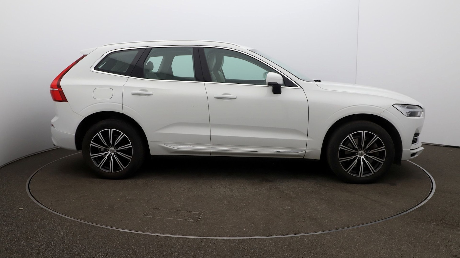 Used Volvo XC60 2020 for sale - 76811395: Photo 43