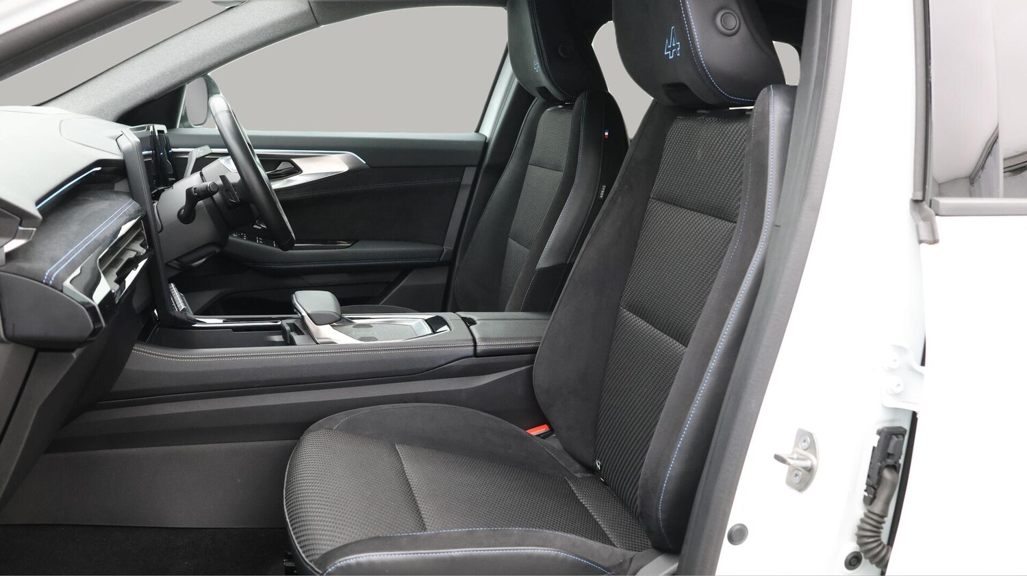 Used Renault Austral 2023 for sale - 76607999: Photo 15