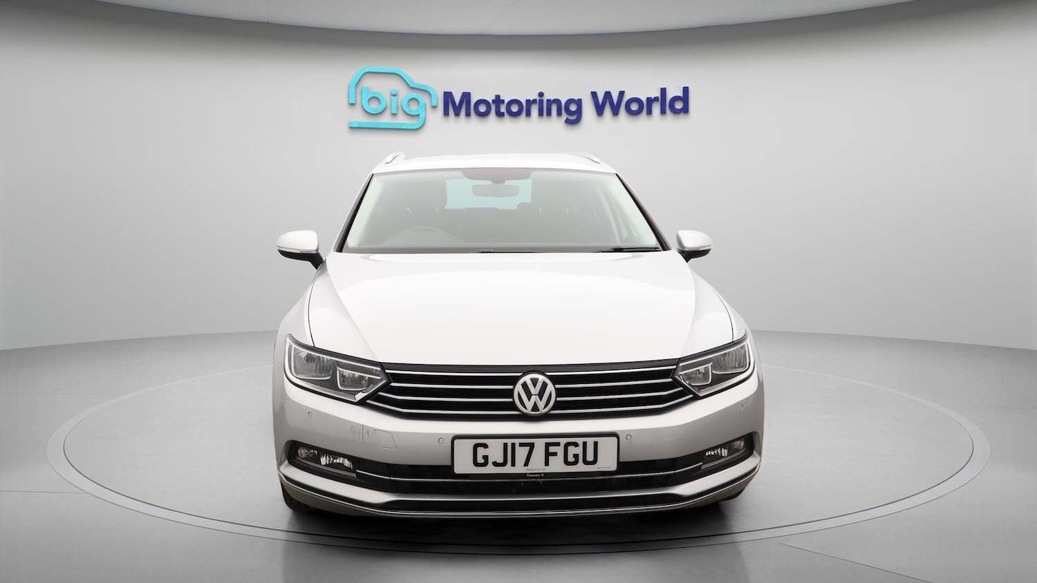 Used Volkswagen Passat 2017 for sale - 76099344: Photo 3